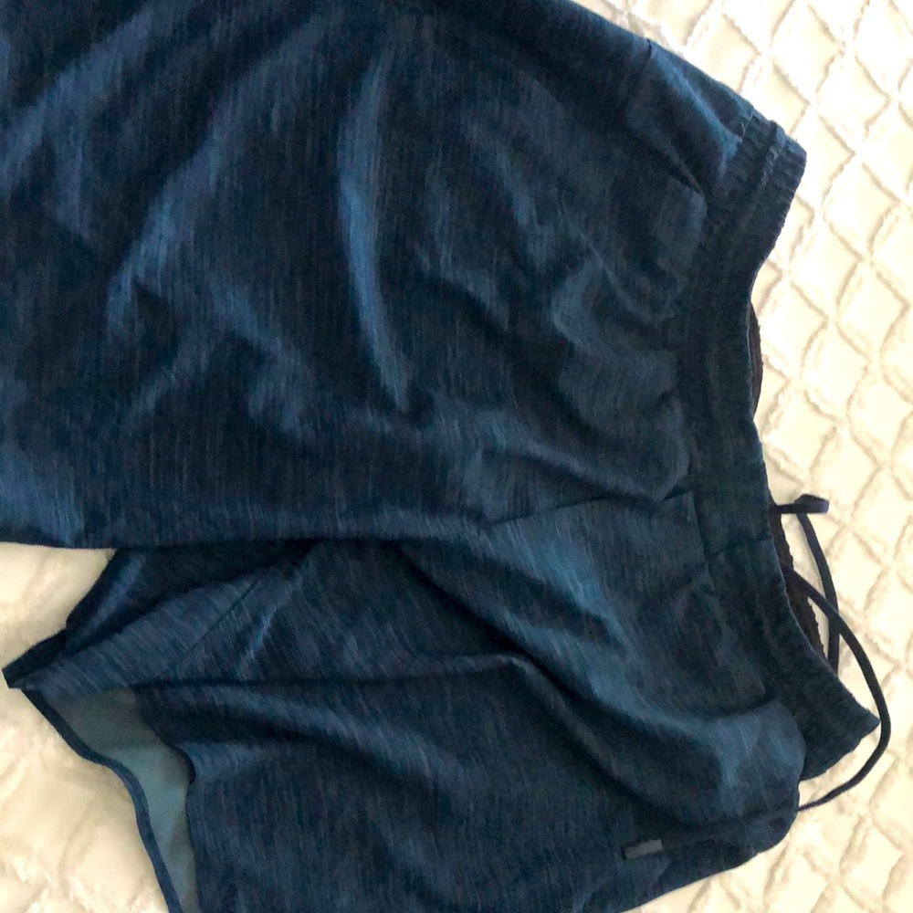 Lululemon men’s swim shorts